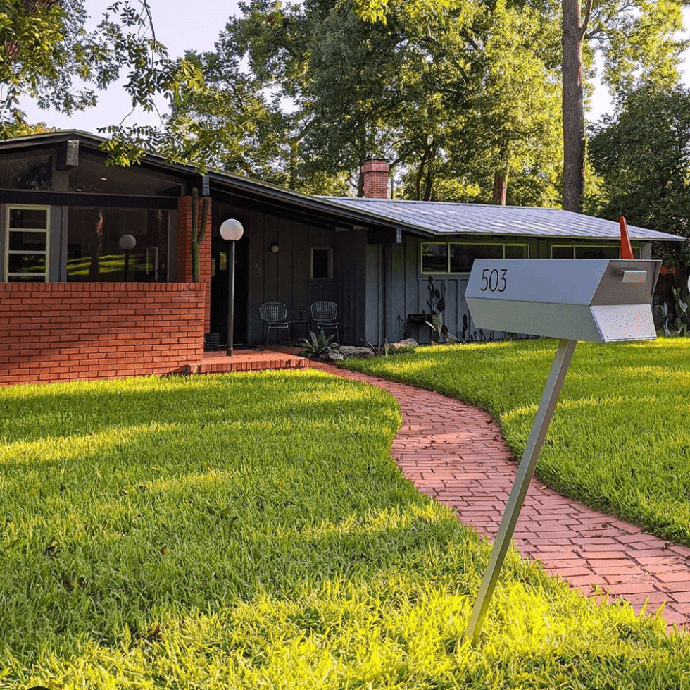 The Modbox Mid-Century Modern Curbside Mailbox — Monochrome Collection